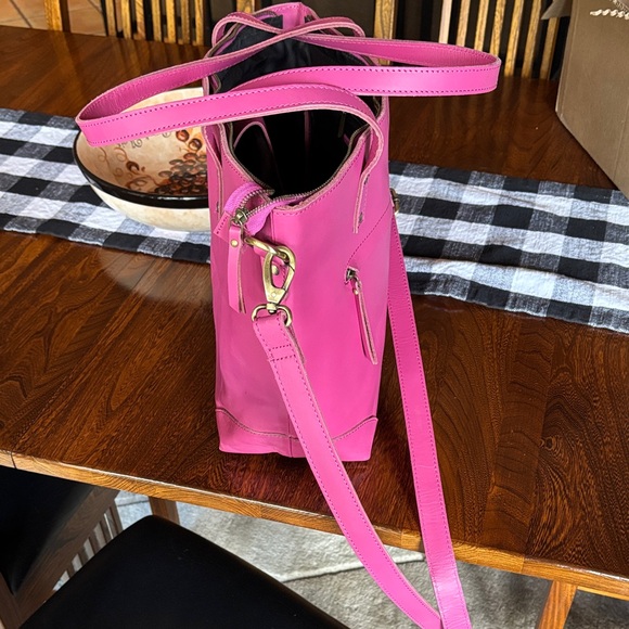 Denver Leather Craft Buffalo Leather Fuchsia Marilyn Tote Bag - Picture 6 of 16